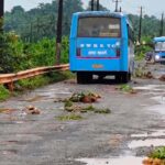 ಹೊಂಡ ಗುಂಡಿಗಳಿಂದ ಹದಗೆಟ್ಟ ರಸ್ತೆ